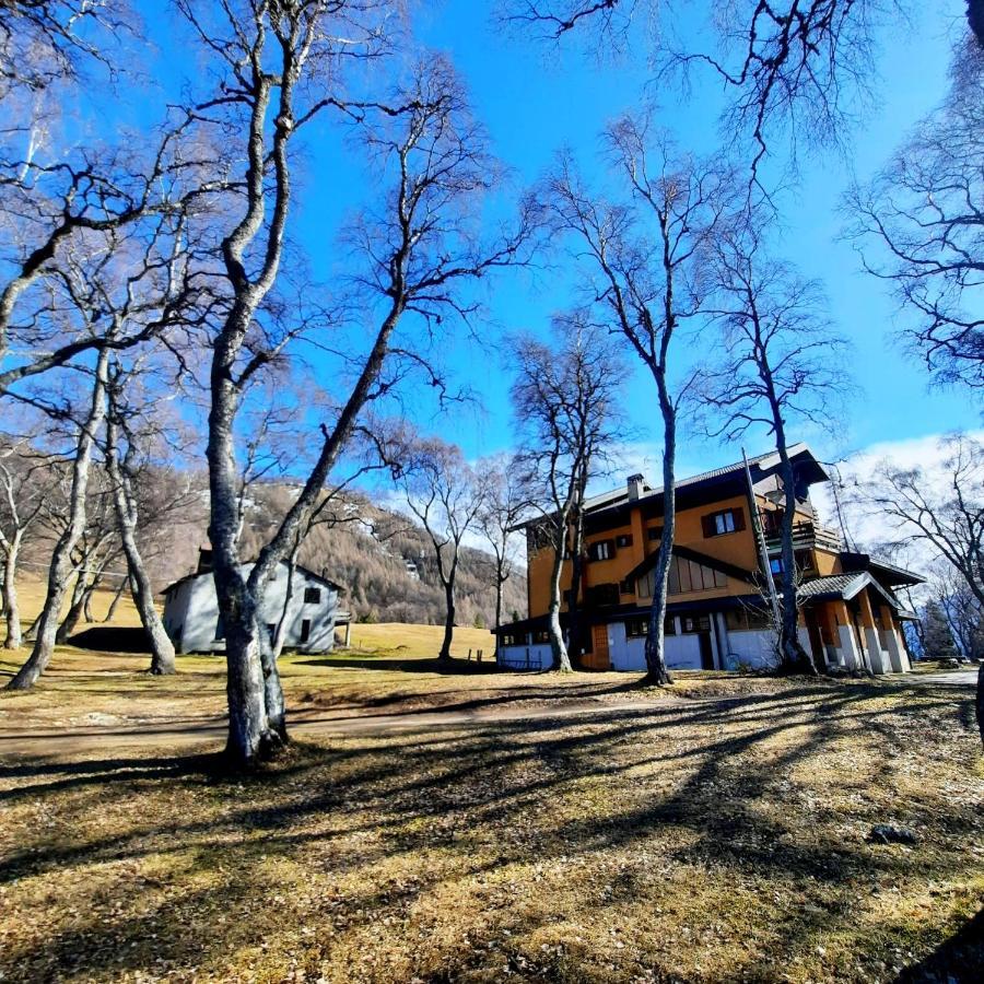 La Capanna Lägenhet Margno Exteriör bild